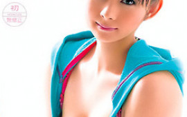 Rin Mizusaki Pretty Asian teen enjoys giving a blowjob